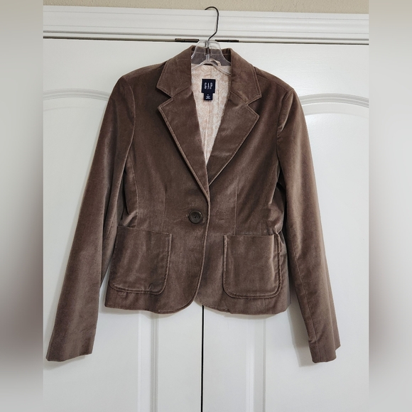 GAP Jackets & Blazers - Women's GAP  Mocha Mousse Brown Velvet Blazer size 4